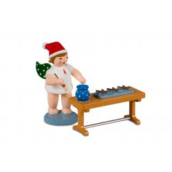Ellmann - Weihnachtsengel mit Lebkuchen am Tisch mit Mütze