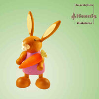 Hennig Figuren - Hase stehend mit Möhre